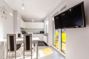 Kolorowe Balkony - Słoneczny Apartament w Międzyzdrojach by Noclegi Renters Gmina Międzyzdroje